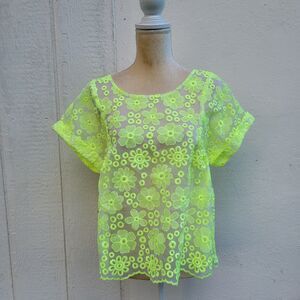 Anthropologie Meadow Rue top Womens sz sm neon sheer floral embroidered scallop